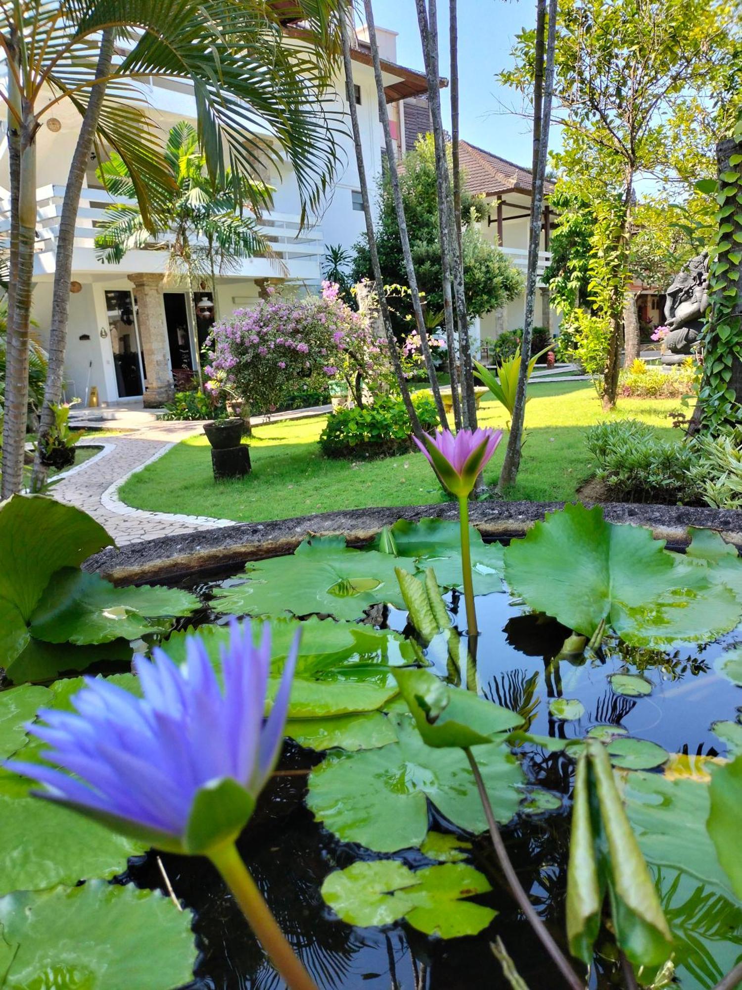 Hotel Grand Kumala Bali Legian Εξωτερικό φωτογραφία